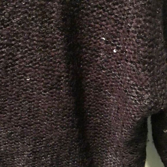 Black sweater with sheer back and some sparkle - Picture 3 of 7